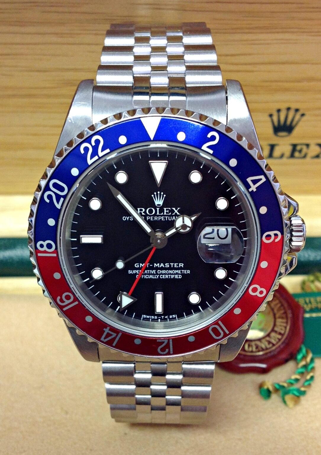 Rolex GMT-Master Pepsi Stainless Steel 16700 – Dekairos